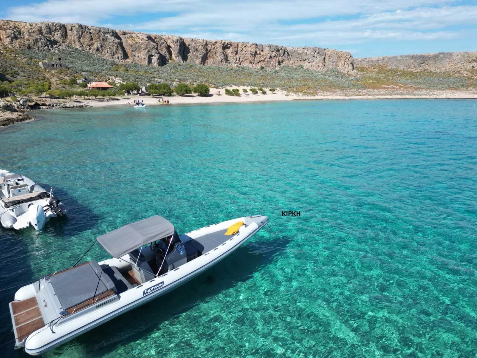 Private Boat Tour to Balos & Gramvousa from Kissamos